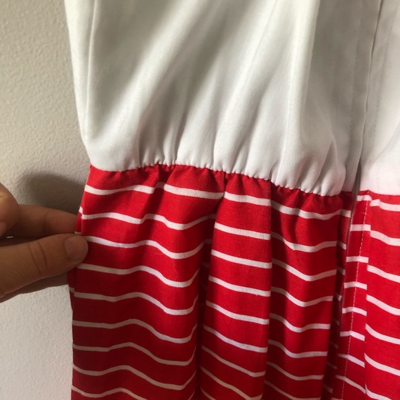 *SOLD* Vintage red white monstera print day dress - Picture 9 of 16